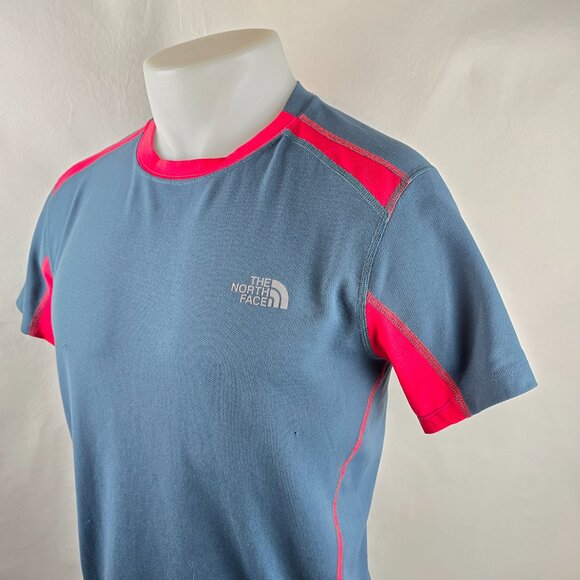 The North Face Shirt Mens Medium Gray Red Performance Outdoors Crew Neck Hiking - Picture 7 of 16